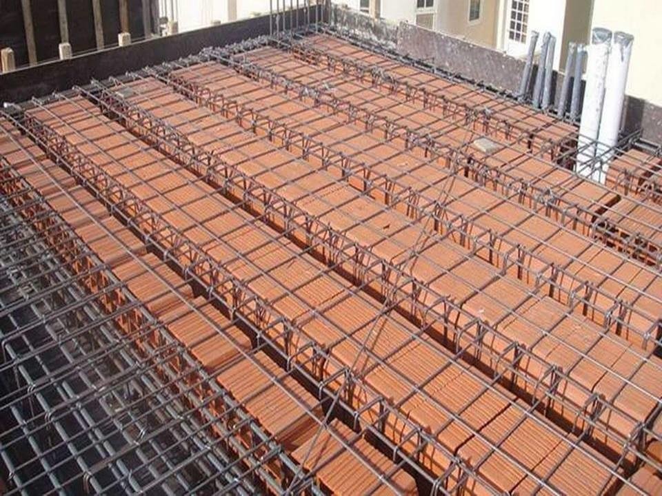 ESE WARUZI AKAMARO KA HALLOW BLOCK FLOOR MU BWUBATSI ? DORE BIMWE MU BYO UTARUZI